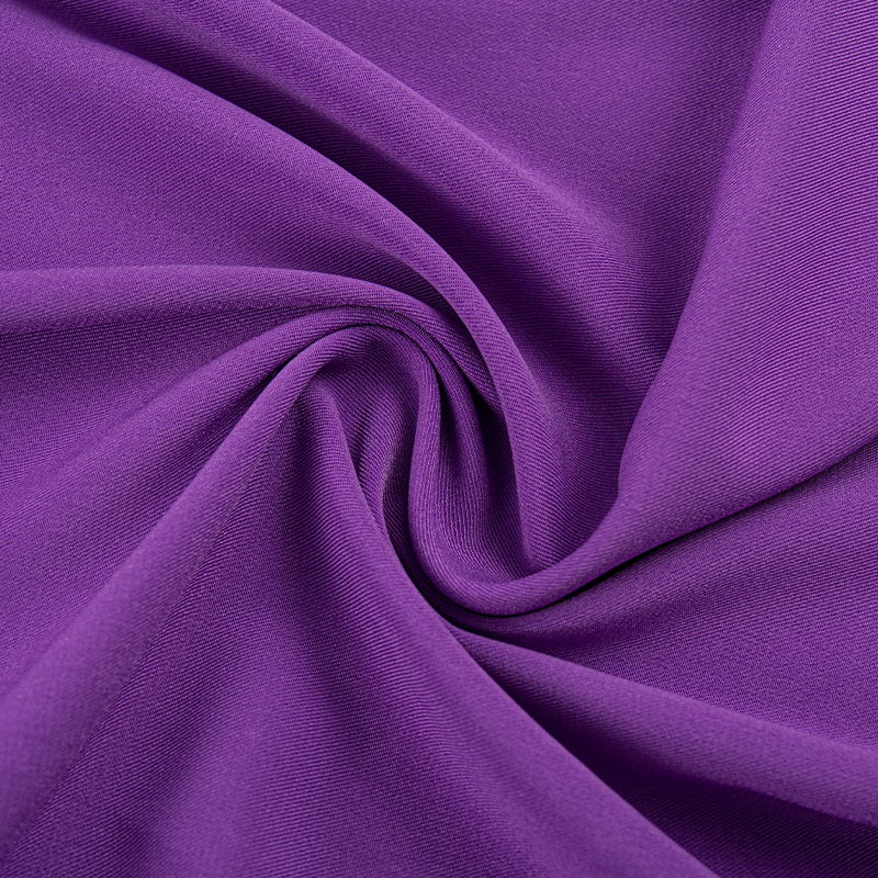 HY070 Lilla komposit silkeskud stretch 2/2 twill tøjstof